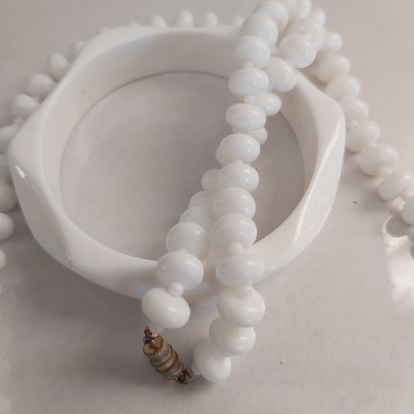 Vintage necklace and bracelet - Picture 3 of 5